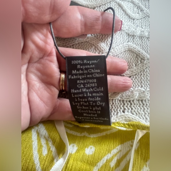 Vince Camuto Citron Floral Kimono Top Ruana, Open Wrap OSFM - Picture 11 of 16